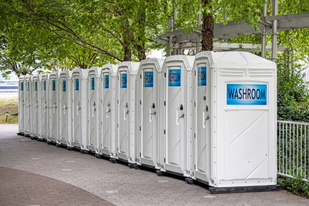 Best Portable bathroom rental  in Cave City, KY